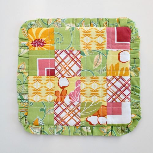 Ruffled Patchwork Mug Rug